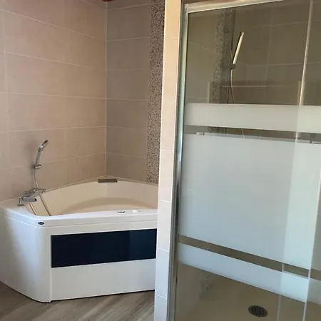 Duplex Avec Poele A Granules Et Garage A Motos